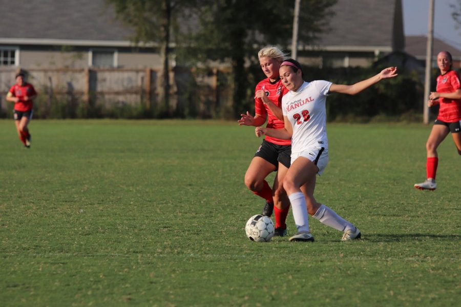 Lady+Charger+Soccer+Carries+a+Season+Record+of+10-4