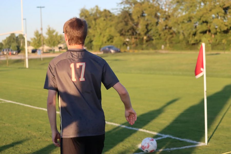 Boys+Soccer+Wins+Big+on+Senior+Night