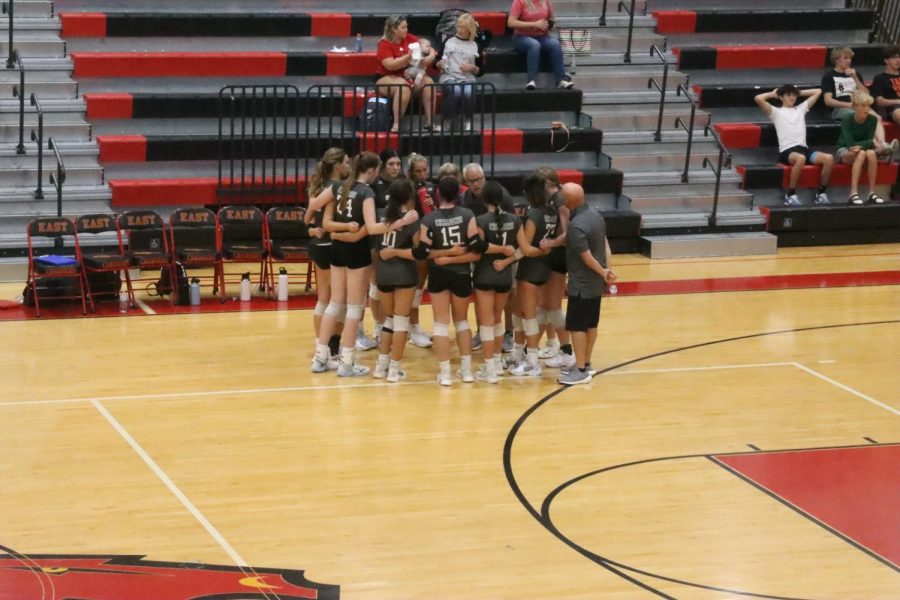 Bullitt East calling a timeout. They were losing to Kentucky Country Day. Coach spoke to them to give them the motivation to come back and win. "A talk from Coach Wally motivated us with his words being "I'm confident we can finish this"," junior Caroline Harbolt said.